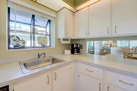 8624 Sunbird Place Boca Raton FL 33496