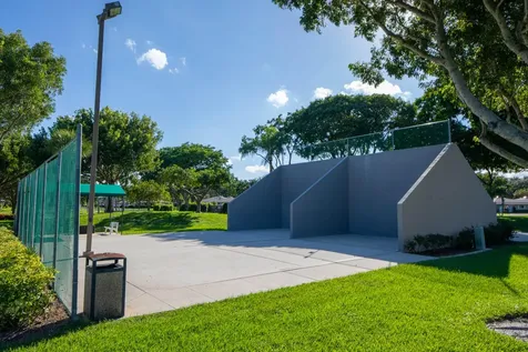 8624 Sunbird Place Boca Raton FL 33496