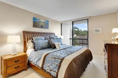4746 S Ocean Boulevard Highland Beach FL 33487