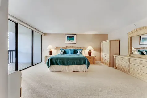 4746 S Ocean Boulevard Highland Beach FL 33487