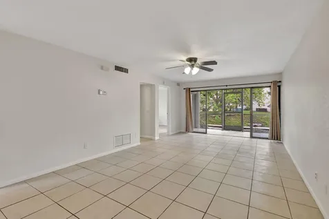 2050 Se Oleander Boulevard Fort Pierce FL 34950