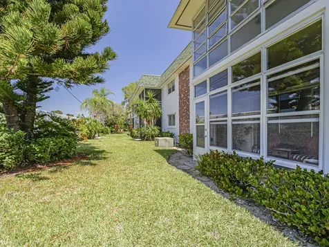 2800 Indian River Boulevard Vero Beach FL 32960