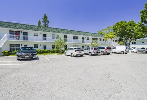 2800 Indian River Boulevard Vero Beach FL 32960