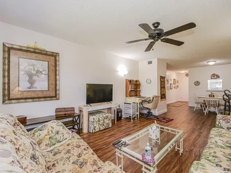 2800 Indian River Boulevard Vero Beach FL 32960