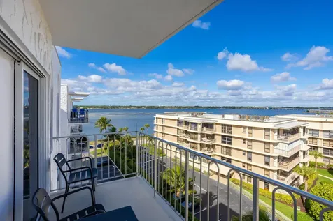 3230 S Ocean Boulevard Palm Beach FL 33480