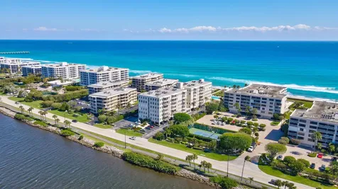 3230 S Ocean Boulevard Palm Beach FL 33480