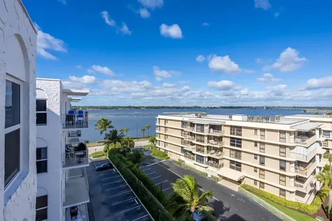 3230 S Ocean Boulevard Palm Beach FL 33480