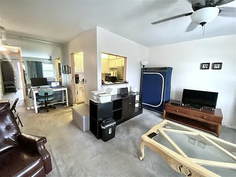 384 Tilford R Deerfield Beach FL 33442