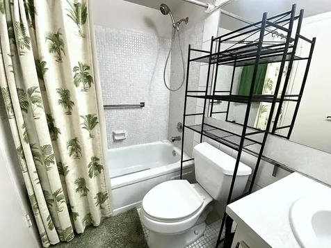 384 Tilford R Deerfield Beach FL 33442