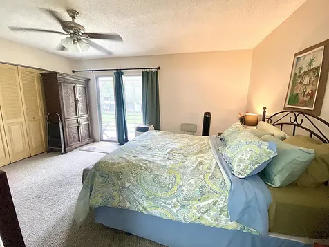 384 Tilford R Deerfield Beach FL 33442