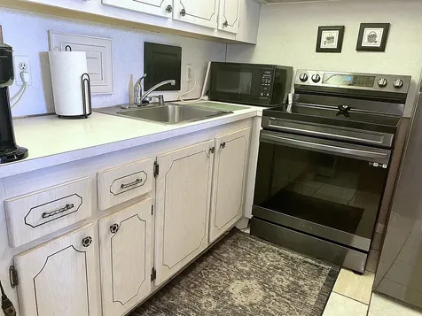 384 Tilford R Deerfield Beach FL 33442
