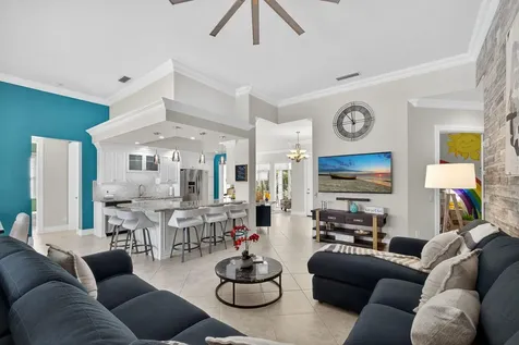 8840 Oldham Way Palm Beach Gardens FL 33412