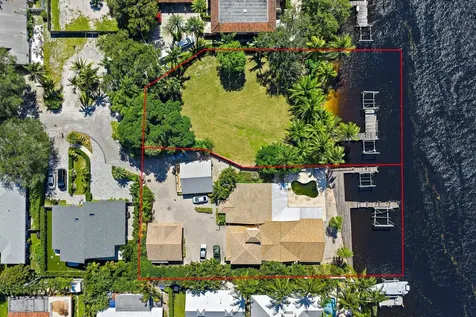 2105 Cove Lane North Palm Beach FL 33408