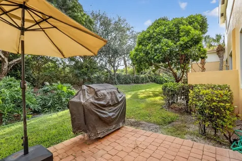 7458 Sarentino Lane Boynton Beach FL 33437