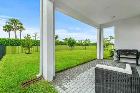 5363 Liberty Lane Westlake FL 33470