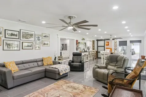 1950 Foxhollow Drive Auburndale FL 33823
