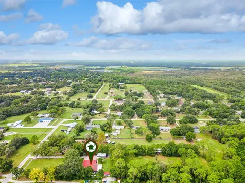 1950 Foxhollow Drive Auburndale FL 33823