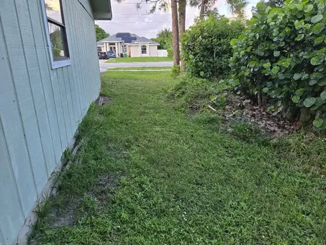 761 Nw Bayshore Boulevard Port Saint Lucie FL 34983
