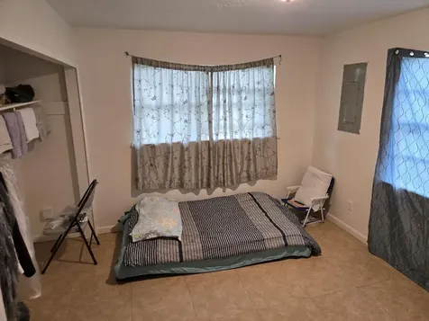 761 Nw Bayshore Boulevard Port Saint Lucie FL 34983