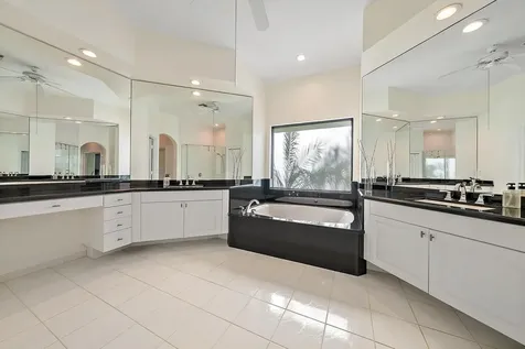 11771 Stonehaven Way Palm Beach Gardens FL 33412