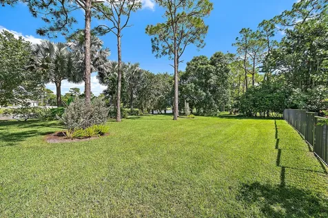 11771 Stonehaven Way Palm Beach Gardens FL 33412