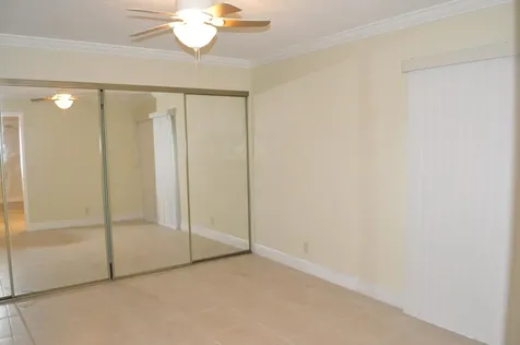 10 Crossings Circle Boynton Beach FL 33435
