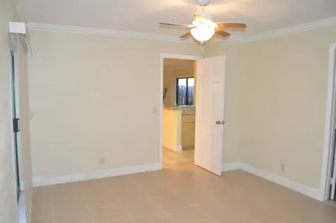 10 Crossings Circle Boynton Beach FL 33435