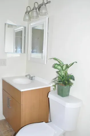 10 Crossings Circle Boynton Beach FL 33435