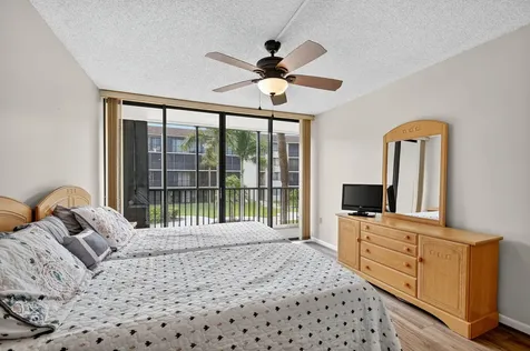 2424 N Federal Highway Boynton Beach FL 33435