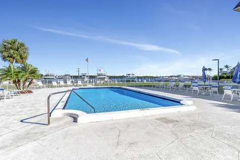 2424 N Federal Highway Boynton Beach FL 33435