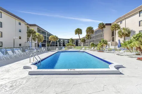 2424 N Federal Highway Boynton Beach FL 33435