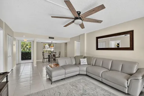 2424 N Federal Highway Boynton Beach FL 33435