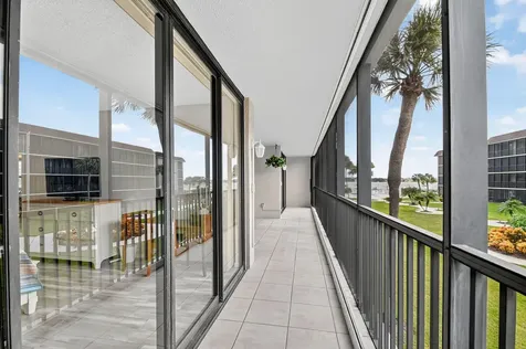 2424 N Federal Highway Boynton Beach FL 33435