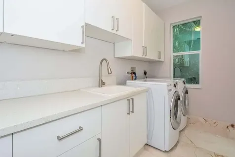 934 Sw 21st Way Boca Raton FL 33486