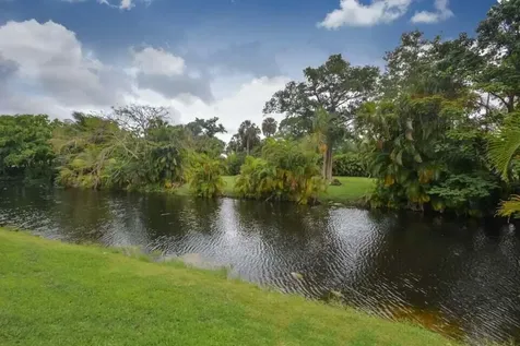 934 Sw 21st Way Boca Raton FL 33486