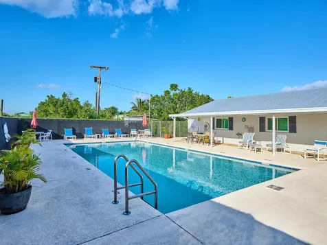 11055 Se Federal Highway Hobe Sound FL 33455