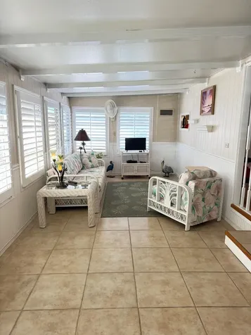 11055 Se Federal Highway Hobe Sound FL 33455