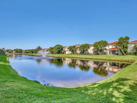 2226 Oakmont Drive Riviera Beach FL 33404