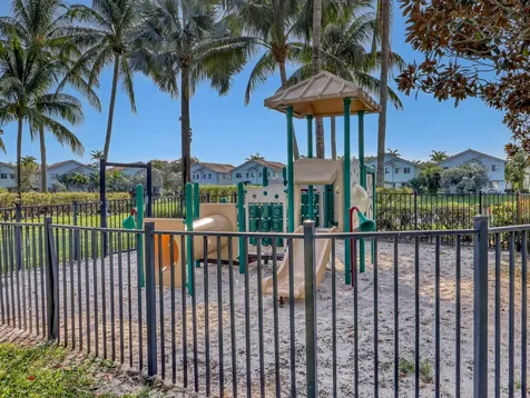 2226 Oakmont Drive Riviera Beach FL 33404