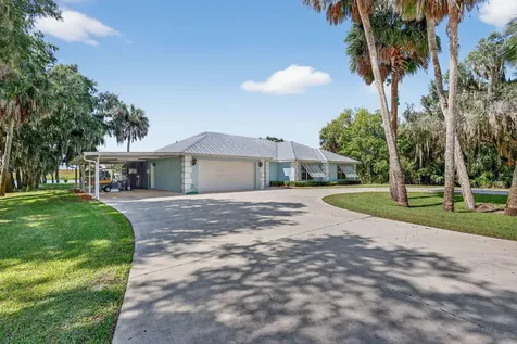 8888 Us Highway 441 Okeechobee FL 34974