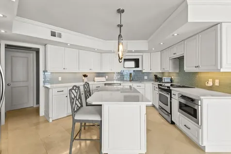 19850 Beach Road Jupiter FL 33469