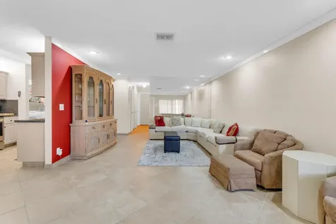 5755 Doris Court Delray Beach FL 33484