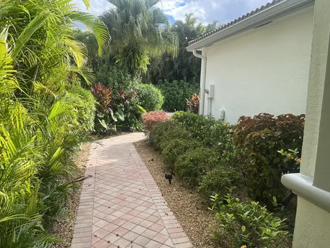 4638 Carlton Golf Drive Lake Worth FL 33449