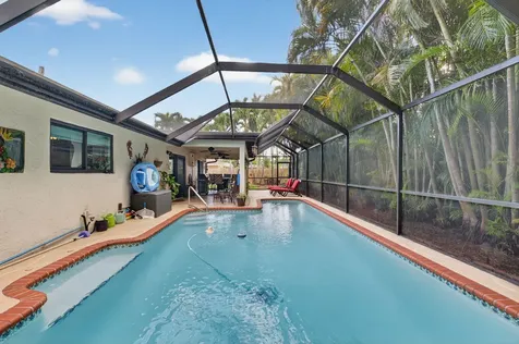 17705 Maplewood Drive Boca Raton FL 33487