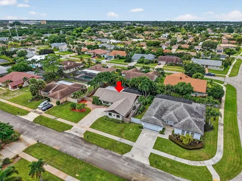 17705 Maplewood Drive Boca Raton FL 33487