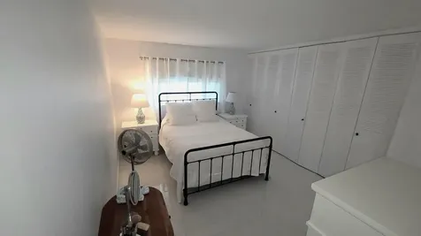 2568 Dudley Drive West Palm Beach FL 33415