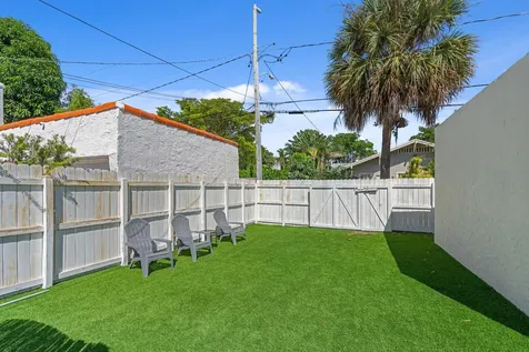 419 30th Street West Palm Beach FL 33407
