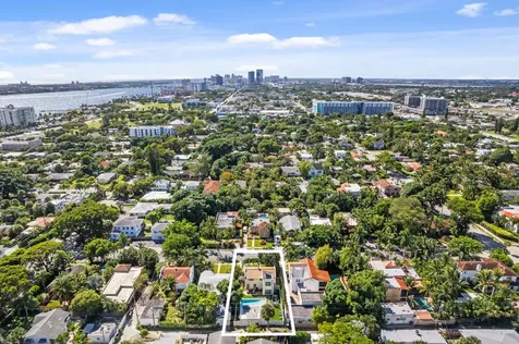 419 30th Street West Palm Beach FL 33407