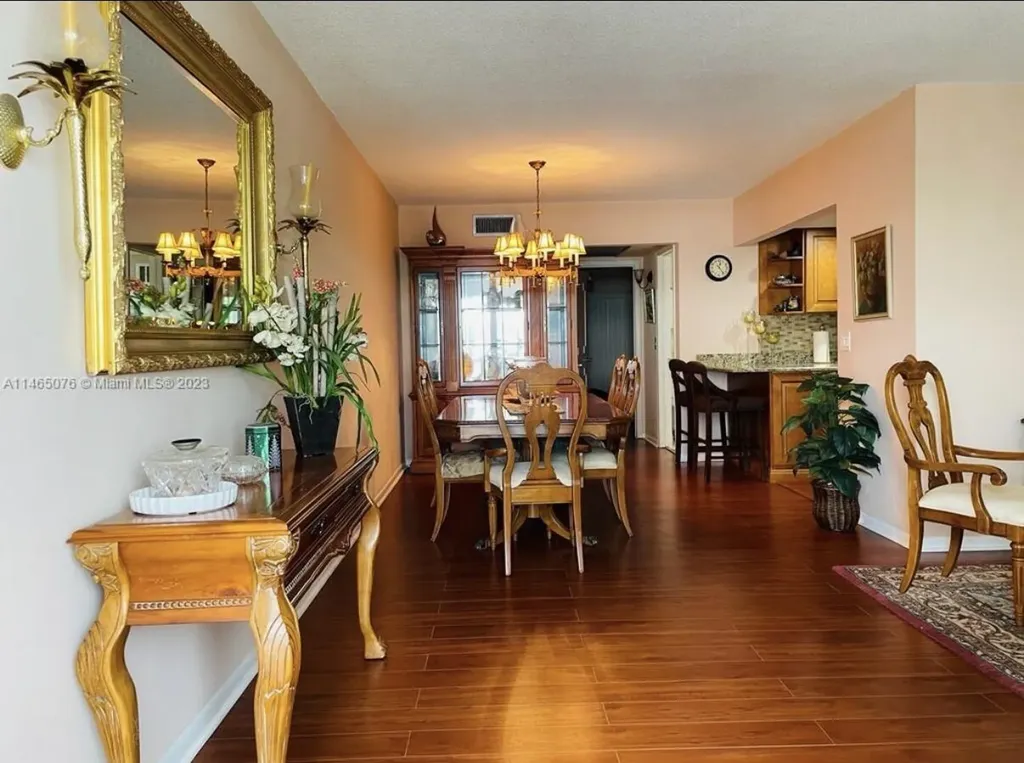 308 Wellington D West Palm Beach FL 33417