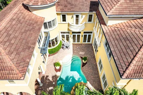 17387 Balaria Street Boca Raton FL 33496